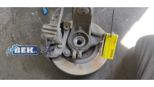 Used Front wheel hub Peugeot 208 I (CA/CC/CK/CL) 1.2 Vti 12V PureTech 82 Price on request offered by Auto Bek