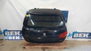 Usados Portón trasero Peugeot 308 SW (L4/L9/LC/LJ/LR) 1.6 BlueHDi 120 Precio € 350,00 Norma de margen ofrecido por Auto Bek