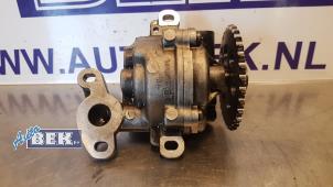 Used Oil pump Peugeot Boxer (U9) 2.2 HDi 100 Euro 4 Price € 85,00 Margin scheme offered by Auto Bek