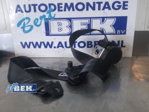 Used Front seatbelt, right Renault Kangoo/Grand Kangoo (KW) 1.2 16V TCE Price € 35,00 Margin scheme offered by Auto Bek