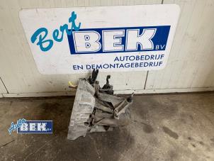 Używane Skrzynia biegów Renault Clio III (BR/CR) 1.5 dCi FAP Cena € 275,00 Procedura marży oferowane przez Auto Bek