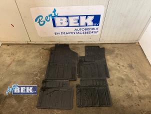 Used Set of mats Fiat 500 (312) 1.3 MJTD 16V Price € 55,00 Margin scheme offered by Auto Bek