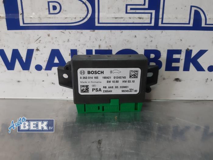Begagnade PDC-modul Peugeot 208 I (CA/CC/CK/CL) 1.2 Vti 12V PureTech 82 Pris € 25,00 Marginaltabell erbjuds av Auto Bek