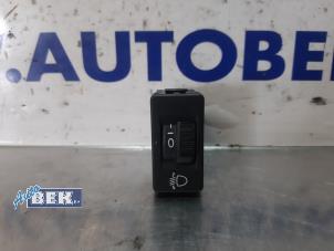 Used Height control switch Peugeot 208 I (CA/CC/CK/CL) 1.2 Vti 12V PureTech 82 Price € 15,00 Margin scheme offered by Auto Bek
