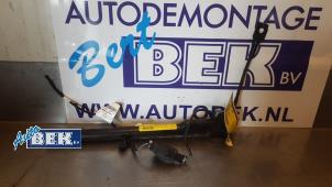 Used Seatbelt tensioner, left Renault Clio II (BB/CB) 1.4 16V Price € 30,00 Margin scheme offered by Auto Bek