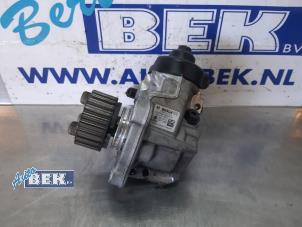 Used Diesel pump Volkswagen Caddy III (2KA,2KH,2CA,2CH) 2.0 SDI Price € 275,00 Margin scheme offered by Auto Bek