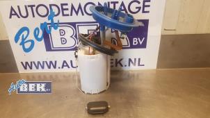 Used Electric fuel pump Volkswagen Polo VI (AW1) 1.0 TSI 12V Price € 85,00 Margin scheme offered by Auto Bek