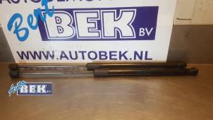 Used Set of gas struts for boot Volkswagen Polo VI (AW1) 1.0 TSI 12V Price € 20,00 Margin scheme offered by Auto Bek