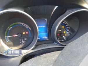 Used Odometer KM Toyota Auris Touring Sports (E18) 1.8 16V Hybrid Price € 149,99 Margin scheme offered by Auto Bek