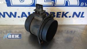 Used Air mass meter Ssang Yong Rodius 2.7 270 Xdi 20V 4x2 Price € 50,00 Margin scheme offered by Auto Bek