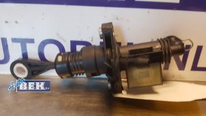Used Clutch slave cylinder Volkswagen Polo VI (AW1) 1.0 TSI 12V Price € 40,00 Margin scheme offered by Auto Bek