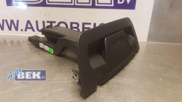 Usagé Divers Ford Transit Courier 1.0 Ti-VCT EcoBoost 12V Prix € 30,00 Règlement à la marge proposé par Auto Bek