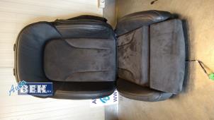 Usados Tapicería de asiento izquierda Audi Q5 (8RB) 2.0 TFSI 16V Quattro Precio € 125,00 Norma de margen ofrecido por Auto Bek