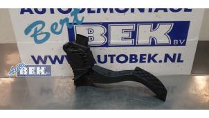 Used Accelerator pedal Audi A3 Sportback (8VA/8VF) 2.0 TDI 16V Price € 20,00 Margin scheme offered by Auto Bek