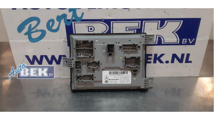 Używane Sterownik Body Control Mercedes E (W213) E-220d 2.0 Turbo 16V Cena € 69,50 Procedura marży oferowane przez Auto Bek