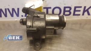 Used Intake manifold actuator Mercedes E (W213) E-220d 2.0 Turbo 16V Price € 85,00 Margin scheme offered by Auto Bek
