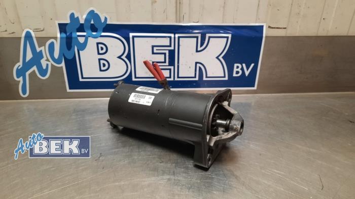 Używane Rozrusznik Volvo S60 I (RS/HV) 2.4 20V 140 Cena € 29,95 Procedura marży oferowane przez Auto Bek