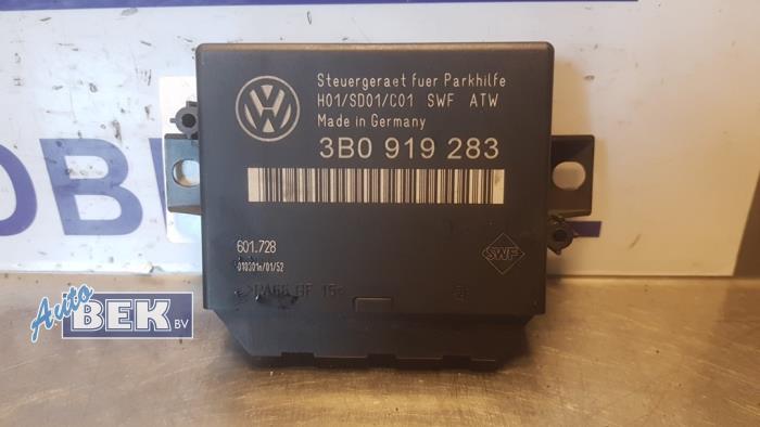Begagnade PDC-modul Volkswagen Passat Variant 4Motion (3B6) 4.0 W8 Pris € 19,00 Marginaltabell erbjuds av Auto Bek