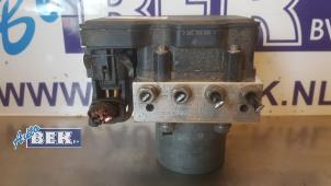 Begagnade ABS-pump Volkswagen Polo VI (AW1) 1.0 MPi 12V Pris € 135,00 Marginaltabell erbjuds av Auto Bek