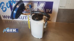 Used Electric fuel pump Volkswagen Polo VI (AW1) 1.0 MPi 12V Price € 35,00 Margin scheme offered by Auto Bek
