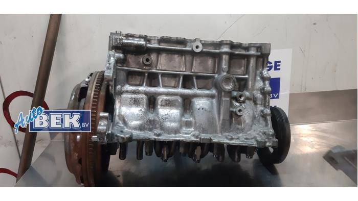 Motor Unterblock van een Toyota Yaris III (P13) 1.5 16V Dual VVT-iE 2020