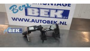 Used Electronic ignition key Volkswagen Polo V (6R) 1.2 TSI 16V BlueMotion Technology Price € 38,00 Margin scheme offered by Auto Bek