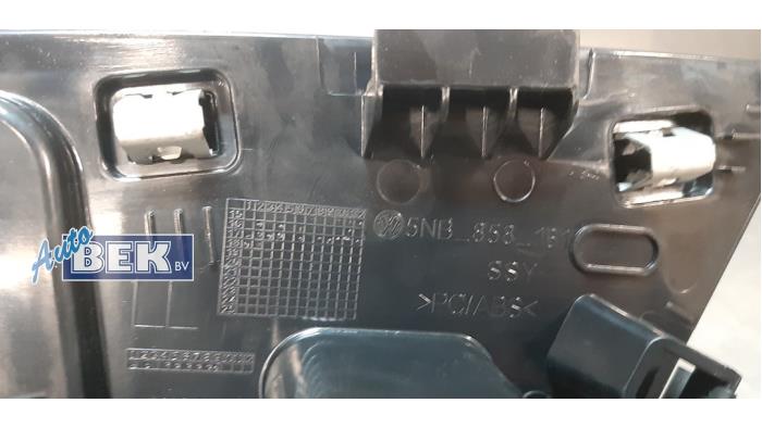 Lautsprecher van een Volkswagen Tiguan (AD1) 2.0 TSI 16V 4Motion 2018