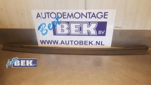 Used Front bumper rubber, central BMW 5 serie (F10) 535d xDrive 24V Price € 30,00 Margin scheme offered by Auto Bek