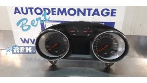 Usagé Compteur kilométrique KM Opel Astra K Sports Tourer 1.6 CDTI 110 16V Prix sur demande proposé par Auto Bek