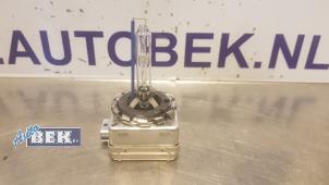 Used Xenon bulb Volkswagen Amarok 2.0 BiTDI 16V 140 4Motion Price € 40,00 Margin scheme offered by Auto Bek
