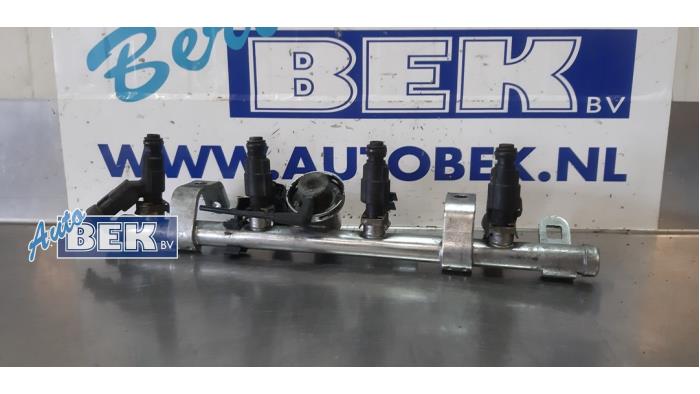 Usagé Système d'injection BMW Mini (R50/53) 1.6 16V One Prix € 40,00 Règlement à la marge proposé par Auto Bek