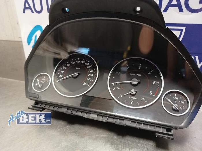 Cuentakilómetros de un BMW 3 serie Touring (F31) 316d 2.0 16V 2013