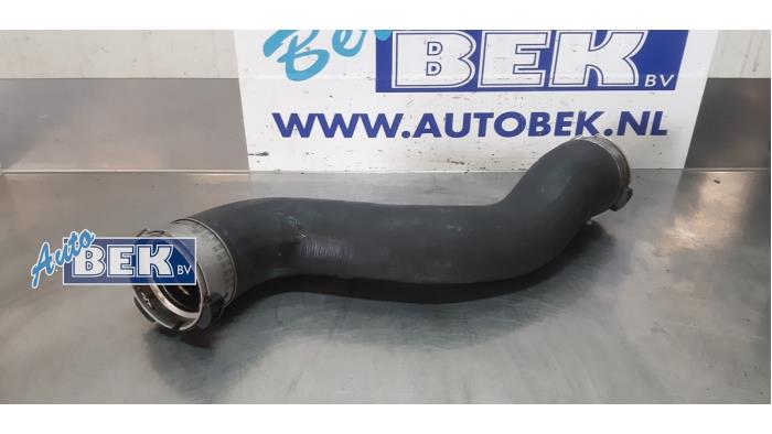 Usagé Tuyau intercooler Mercedes C (W204) 2.2 C-200 CDI 16V BlueEFFICIENCY Prix € 17,00 Règlement à la marge proposé par Auto Bek