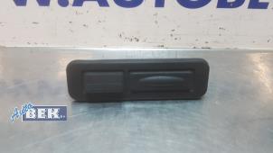 Used Tailgate handle Alfa Romeo Giulia (952) 2.0 T 16V Price on request offered by Auto Bek