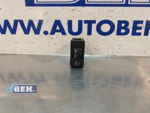 Used AIH headlight switch Peugeot 2008 (CU) 1.2 12V e-THP PureTech 110 Price € 15,00 Margin scheme offered by Auto Bek
