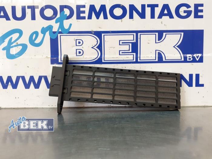 Begagnade Värmeelement Kia Sportage (SL) 1.7 CRDi 16V 4x2 Pris € 24,00 Marginaltabell erbjuds av Auto Bek
