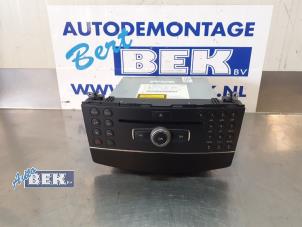 Used Radio CD player Mercedes C (W204) 1.8 C-200K 16V Price € 180,00 Margin scheme offered by Auto Bek