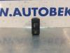 Interruptor faro lhv de un Citroen C4 Cactus (0B/0P), 2014 1.6 e-Hdi 92, Hatchback, 4Puertas, Diesel, 1.560cc, 68kW (92pk), FWD, DV6DTED; 9HP, 2014-09, 0B9HP 2014