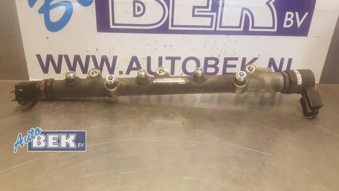 Usagé Système d'injection BMW 1 serie (E87/87N) 118d 16V Prix € 20,00 Règlement à la marge proposé par Auto Bek