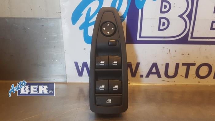 Usados Interruptor combinado de ventanillas BMW 3 serie Touring (F31) 316d 2.0 16V Precio € 14,99 Norma de margen ofrecido por Auto Bek