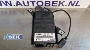 Usagé Module téléphone Volkswagen Polo V (6R) 1.2 TDI 12V BlueMotion Prix € 39,99 Règlement à la marge proposé par Auto Bek