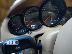 Used Odometer KM Porsche Cayenne II (92A) 3.0 D V6 24V Price € 800,00 Margin scheme offered by Auto Bek