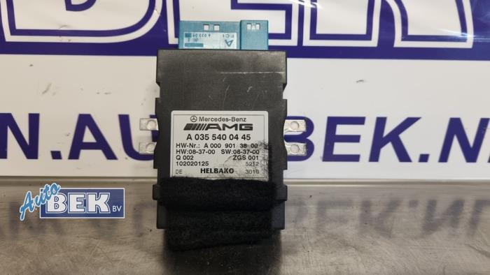 Usagé Module pompe carburant Mercedes C Estate (S204) 6.2 C-63 AMG V8 32V Prix € 42,50 Règlement à la marge proposé par Auto Bek