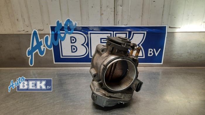 Gebrauchte Drosselklappengehäuse Volkswagen Bora (1J2) 2.3 V5 Preis € 14,00 Margenregelung angeboten von Auto Bek
