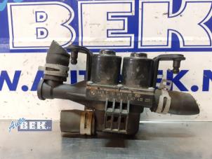 Used Electric heater valve BMW 5 serie (F10) 535d xDrive 24V Price € 70,00 Margin scheme offered by Auto Bek