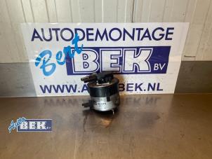 Used Fuel filter housing Ford Focus 2 Wagon 1.6 TDCi 16V 110 Price € 35,00 Margin scheme offered by Auto Bek