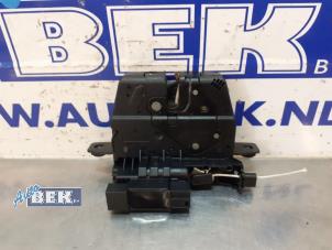 Used Tailgate lock mechanism BMW 3 serie Touring (F31) 316d 2.0 16V Price on request offered by Auto Bek