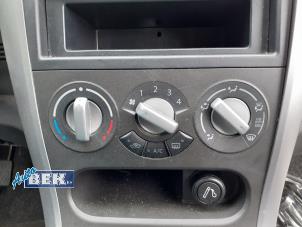 Usados Panel de control de calefacción Suzuki Splash 1.3 DDiS 16V Precio de solicitud ofrecido por Auto Bek