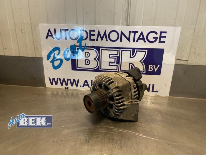 Begagnade Dynamo Suzuki Splash 1.3 DDiS 16V Pris € 20,00 Marginaltabell erbjuds av Auto Bek