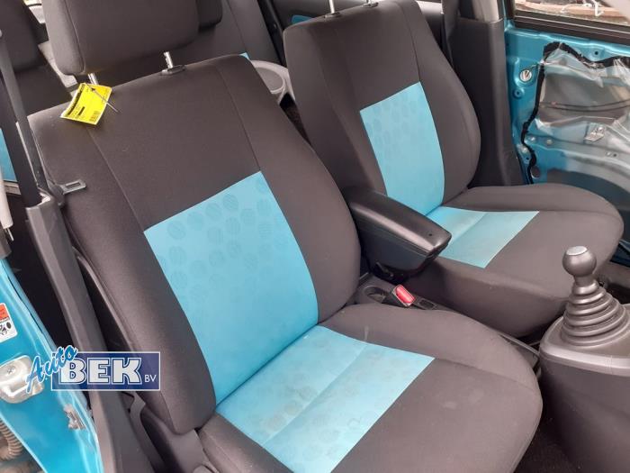 Set of upholstery (complete) from a Suzuki Splash 1.3 DDiS 16V 2010
